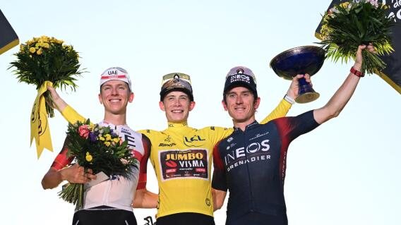 Jonas Vingegaard y Tadej Pogacar, en el Tour de Francia 2022 Jonas Vingegaard y Tadej Pogacar, en el Tour de Francia 2022
