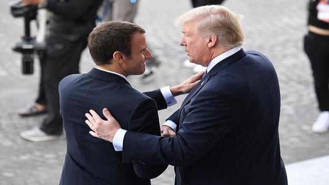 Trump y Macron: el saludo más largo de la historia