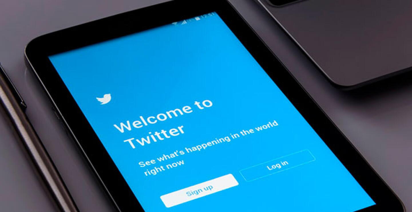 twitter-tablet.jpg