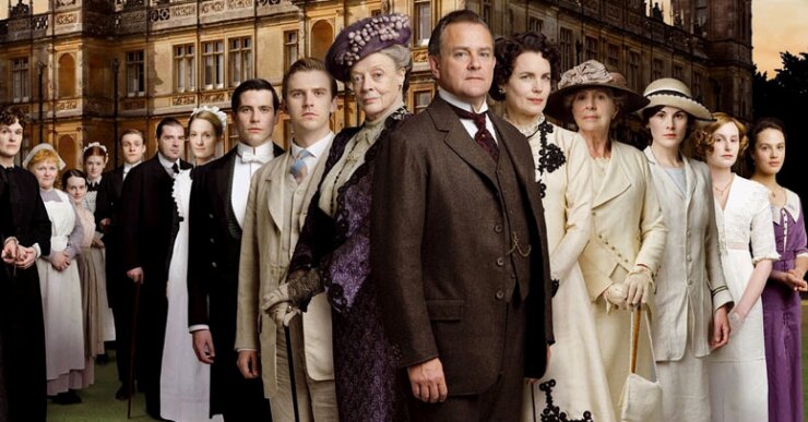 Downton Abbey aspira a tres premiso Emmy: Mejor serie de drama, mejor actor de reparto en drama y mejor actriz de reparto en drama.