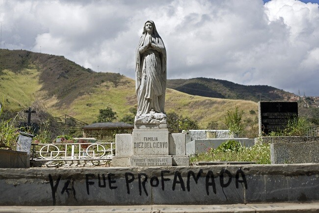 VENEZUELA-CRISIS-HOMELESS-CEMETERY