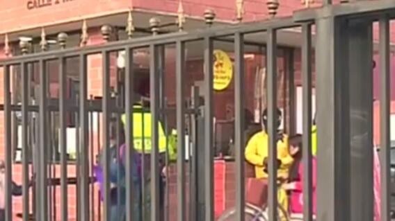 10345_La Kalle - Padre asesinó a sus dos hijos y luego se lanzó desde un sexto piso - Foto Noticias Caracol 10345_La Kalle - Padre asesinó a sus dos hijos y luego se lanzó desde un sexto piso - Foto Noticias Caracol
