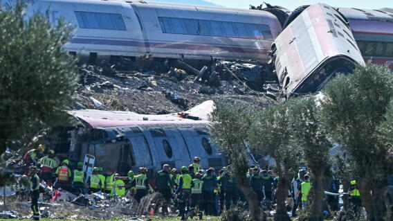 Fuerte choque de trenes en Toledo, España