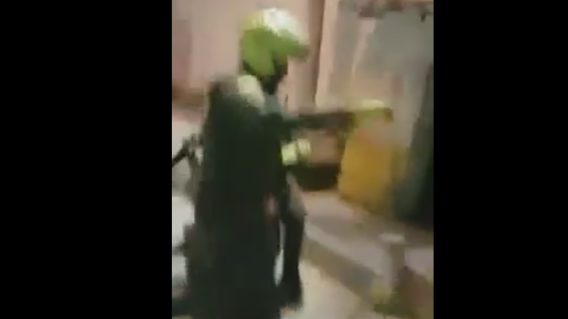 297386_Blu Radio/ Policia con pistolas eléctricas en mano. Foto: Cortesía