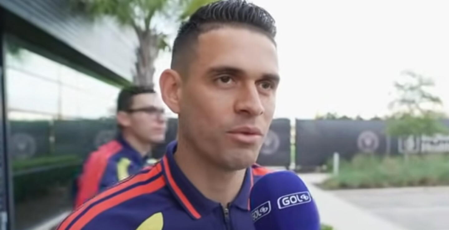 Rafael Santos Borré, delantero de la Selección Colombia. 