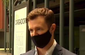 Hieren a australiano con un arma traumática durante robo en Medellín