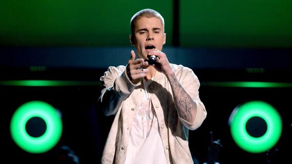 235856_justin-bieber2.jpg