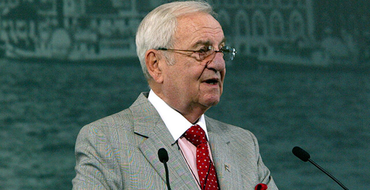 lee-iacocca.jpg