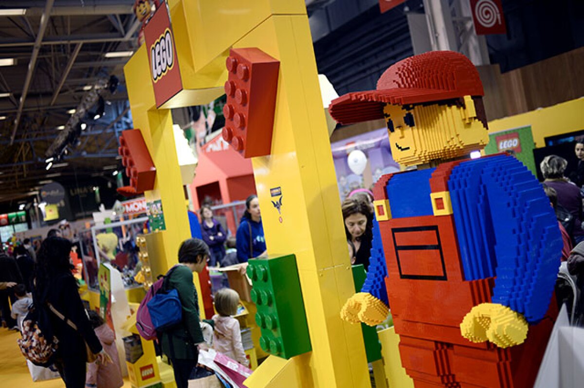 0408lego.jpg