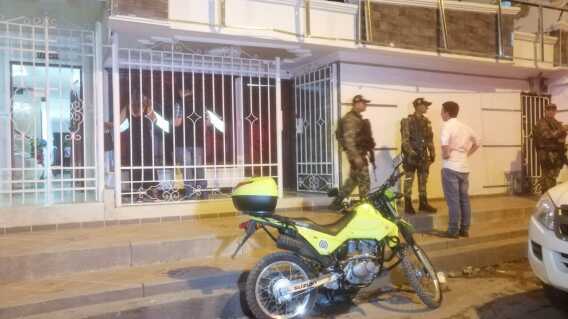 347090_BLU Radio// Allanamiento de vivienda en Soledad. Foto: BLU Radio