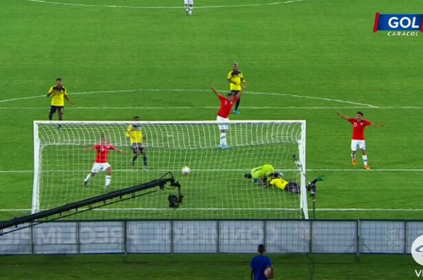 328953_gol_chile_180120_e.jpg