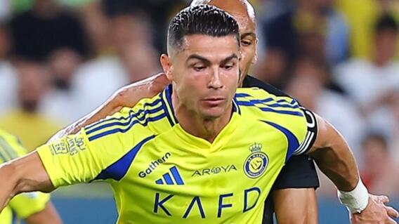 Cristiano Ronaldo estalla en derrota 2-3 de Al Nassr ante Al-Ittihad en Aravia Saudita.jpg Cristiano Ronaldo estalla en derrota 2-3 de Al Nassr ante Al-Ittihad en Aravia Saudita.jpg