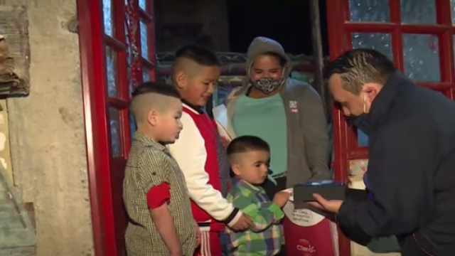 El inolvidable regalo que mamá y sus cinco hijos recibieron en plena cuarentena en Bogotá 