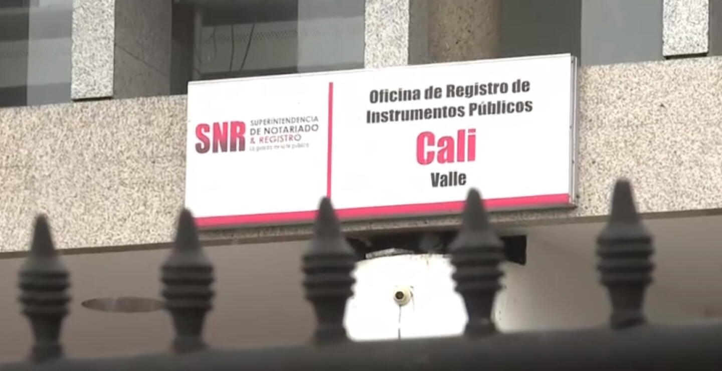 Hay 130 horas de video del robo a oficina pública en Cali 