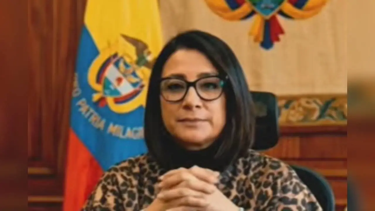 Abelardo de la Espriella completa su gabinete con el nombramiento de Claudia Benavides en el Ministerio de Ciencia