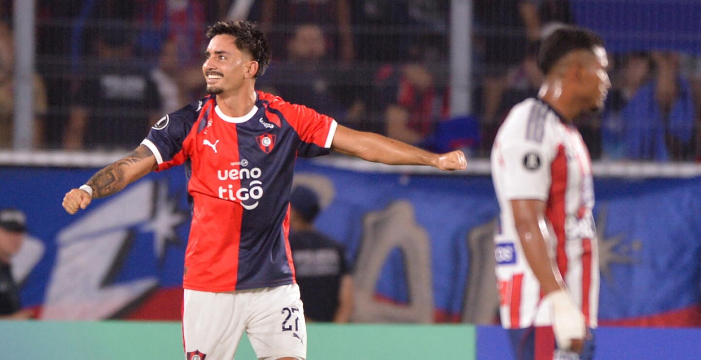 Junior perdió en su visita a Cerro Porteño en la Copa Libertadores.