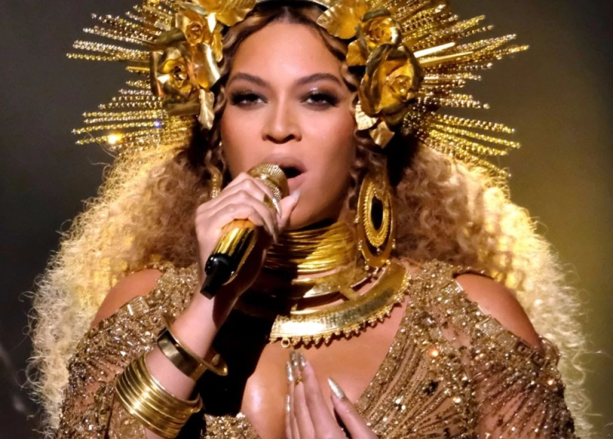 Beyoncé se convirtió en LA VIRGEN MARÍA para presentar a sus hijos ...
