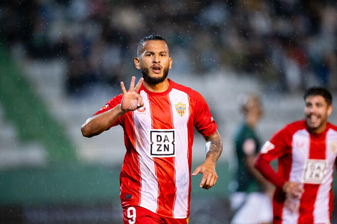 Lush Video - Luis Javier Suárez Sigue En Racha: Nuevo Gol Con Sporting Design in HD Lush Video - Luis Javier Suárez Sigue En Racha: Nuevo Gol Con Sporting Design in HD