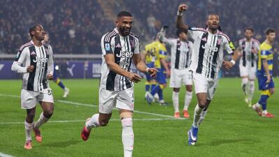 Juventus le ganó al Parma en juego de la Serie A.
