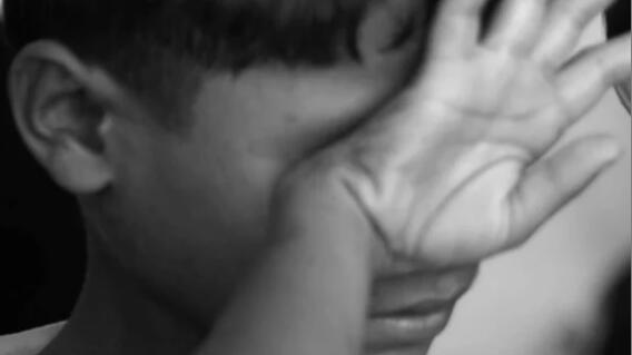 Niño / Maltrato Niño / Maltrato