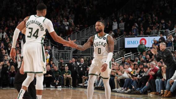 Damian Lillard, en acción con los Milwaukee Bucks de la NBA. Damian Lillard, en acción con los Milwaukee Bucks de la NBA.