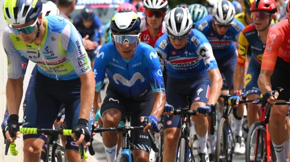 Nairo Quintana, ciclista colombiano del Movistar Team, en la fuga de la etapa 12 del Giro de Italia 2024 Nairo Quintana, ciclista colombiano del Movistar Team, en la fuga de la etapa 12 del Giro de Italia 2024