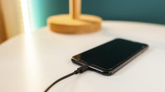 ¿Si dejo conectado el cargador del celular se genera un consumo de energía? ¿Si dejo conectado el cargador del celular se genera un consumo de energía?