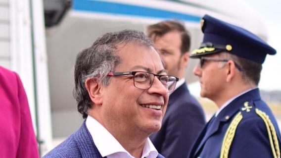 Petro anunció documental sobre rescate de niños, Operación Esperanza, con ganador del Óscar Petro anunció documental sobre rescate de niños, Operación Esperanza, con ganador del Óscar
