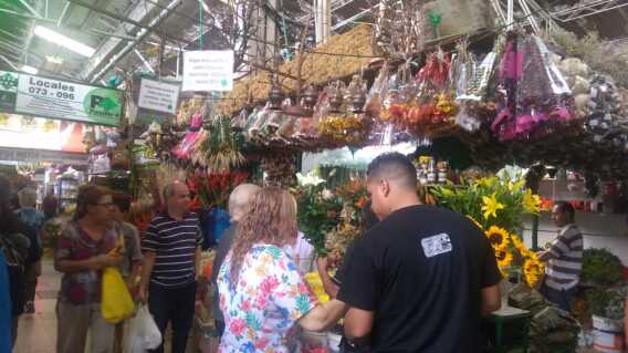 351808_BLU Radio // Plaza de Mercado de Medellín // Foto: BLU Radio.