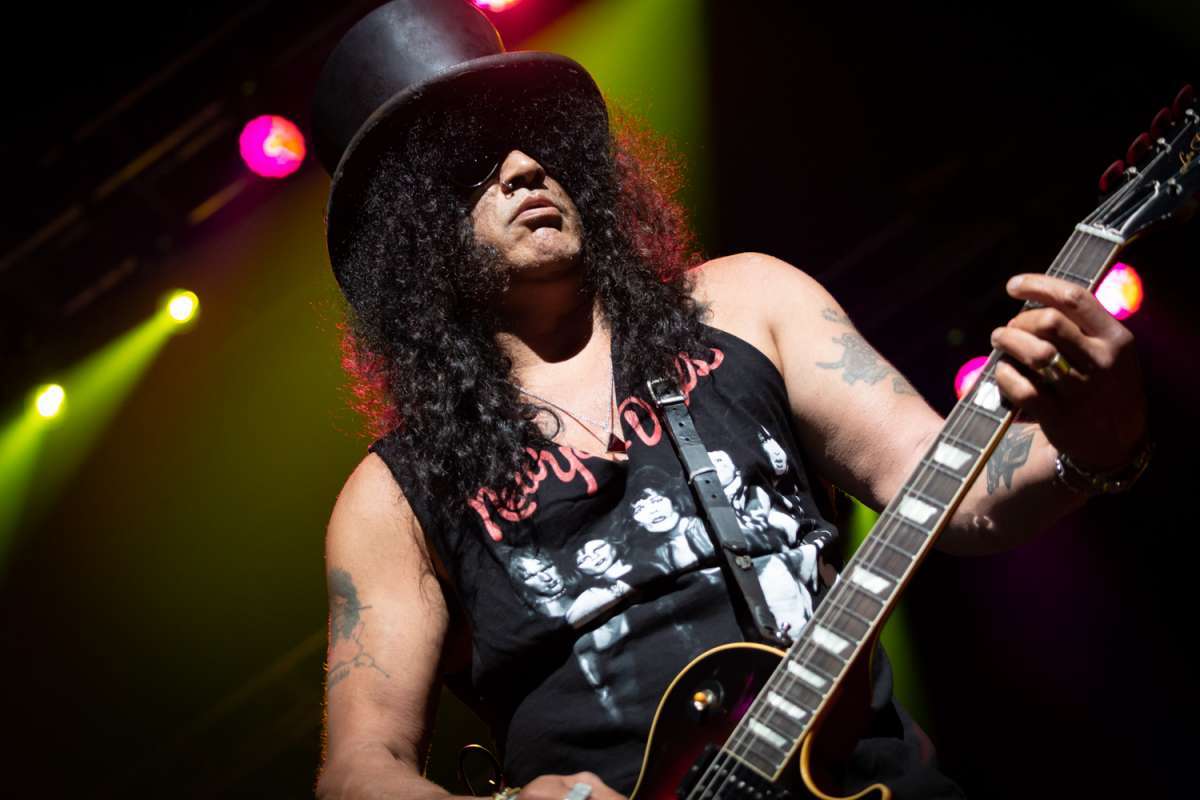 640470_slash_20.jpg