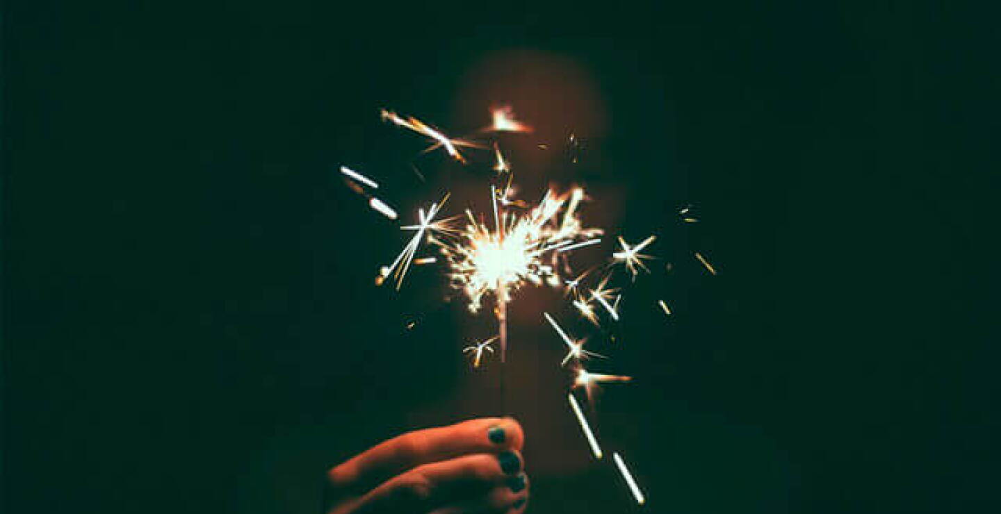 sparkler-firework.jpg
