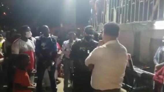 364046_Culto cristiano en plena cuarentena. Foto: Cortesía