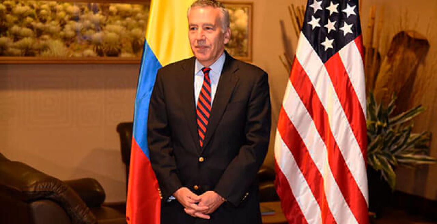 llegada-embajador-usa.jpg