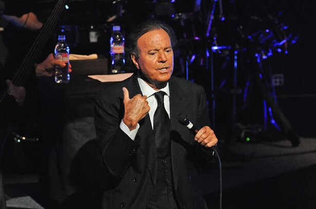 julio-iglesias-afp.jpg