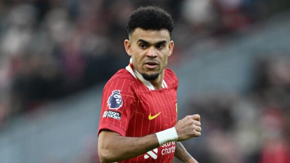 Luis Díaz, delantero colombiano, en el partido de Liverpool frente a Tottenham, por la Carabao Cup Luis Díaz, delantero colombiano, en el partido de Liverpool frente a Tottenham, por la Carabao Cup