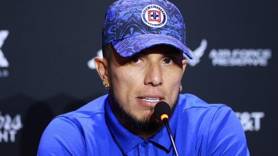 Futbolista Carlos Salcedo, señalado de muerte de su hermana Paola Salcedo, deja Cruz Azul Futbolista Carlos Salcedo, señalado de muerte de su hermana Paola Salcedo, deja Cruz Azul