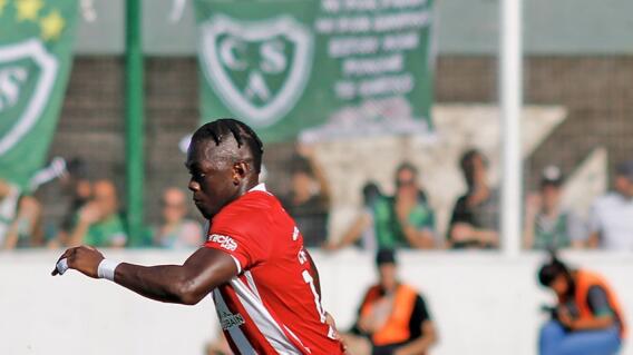 Edwuin Cetré, jugador de Estudiantes de La Plata Edwuin Cetré, jugador de Estudiantes de La Plata