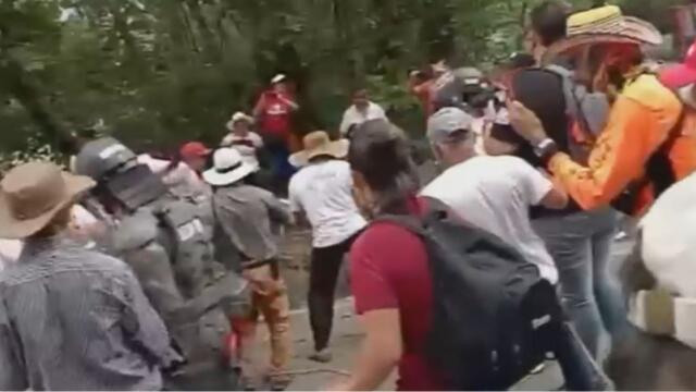 Protestas en Villeta por avalúo catastral dejaron desmanes y varios heridos Protestas en Villeta por avalúo catastral dejaron desmanes y varios heridos