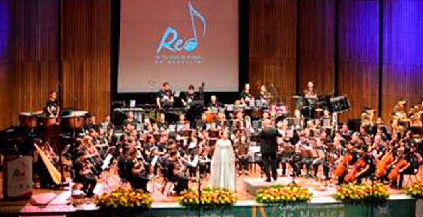 101114congresobandas_0.jpg