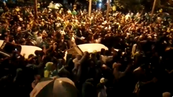 335295_BLU Radio. Hinchas de Nacional protestaron en el Atanasio / Foto: Captura de video