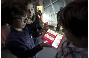 284238_Blu Radio. Tablet / Foto: AFP