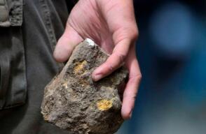 358055_Ataque con piedras // Foto: AFP, imagen de referencia