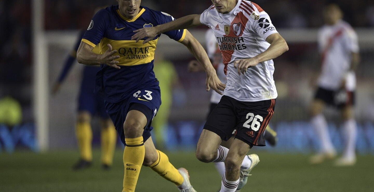 346473_River Plate - Boca Juniors, Iván Marcone (izq) y Ignacio Fernández (der) // Foto: AFP