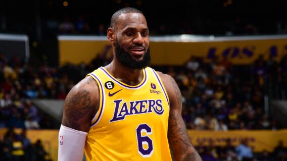 LeBron James, figura de Los Ángeles Lakers, en la NBA LeBron James, figura de Los Ángeles Lakers, en la NBA
