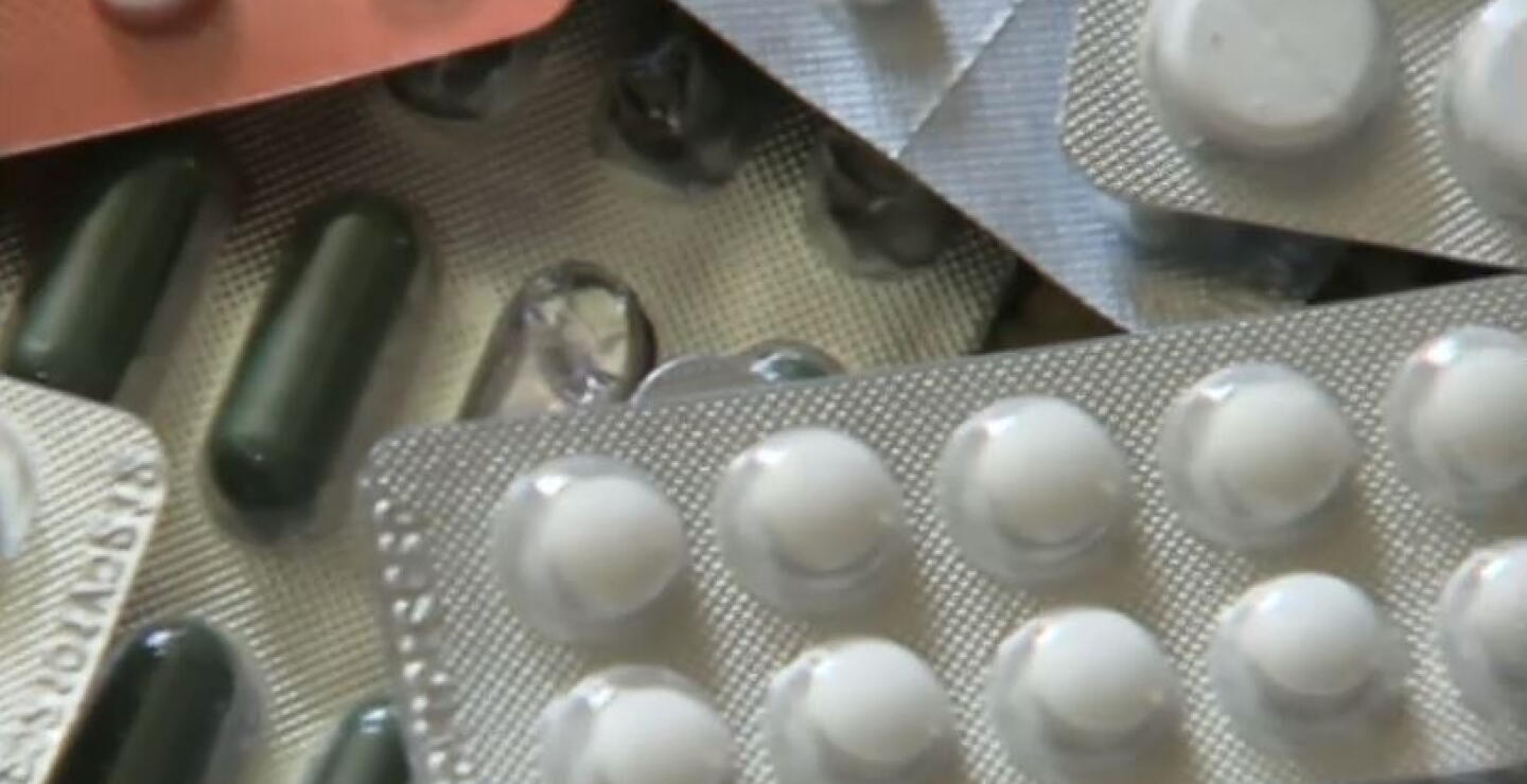 “Hasta una acetaminofén se les agota”: pacientes de Sanitas