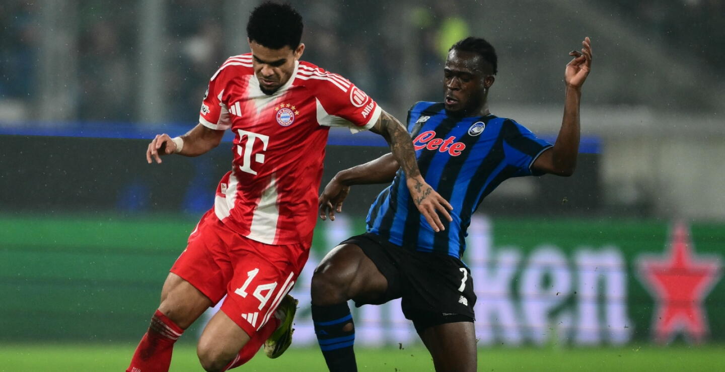 Luis Díaz en acción de juego con Bayern Múnich en la Champions League contra Atalanta, en Bérgamo.
