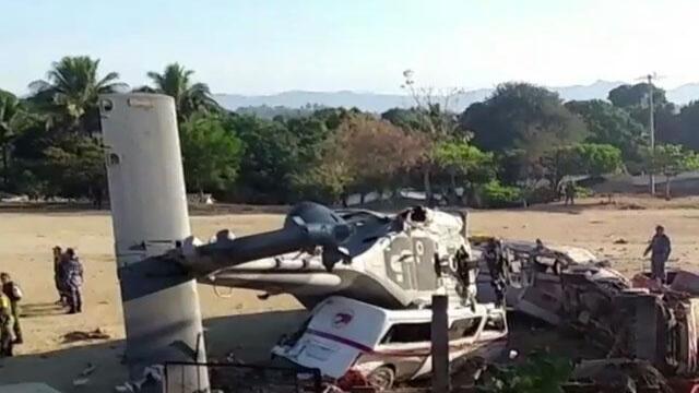 Fallecen 14 personas en accidente de helicóptero que evaluaba daños por sismo de 7,2 en México Fallecen 14 personas en accidente de helicóptero que evaluaba daños por sismo de 7,2 en México