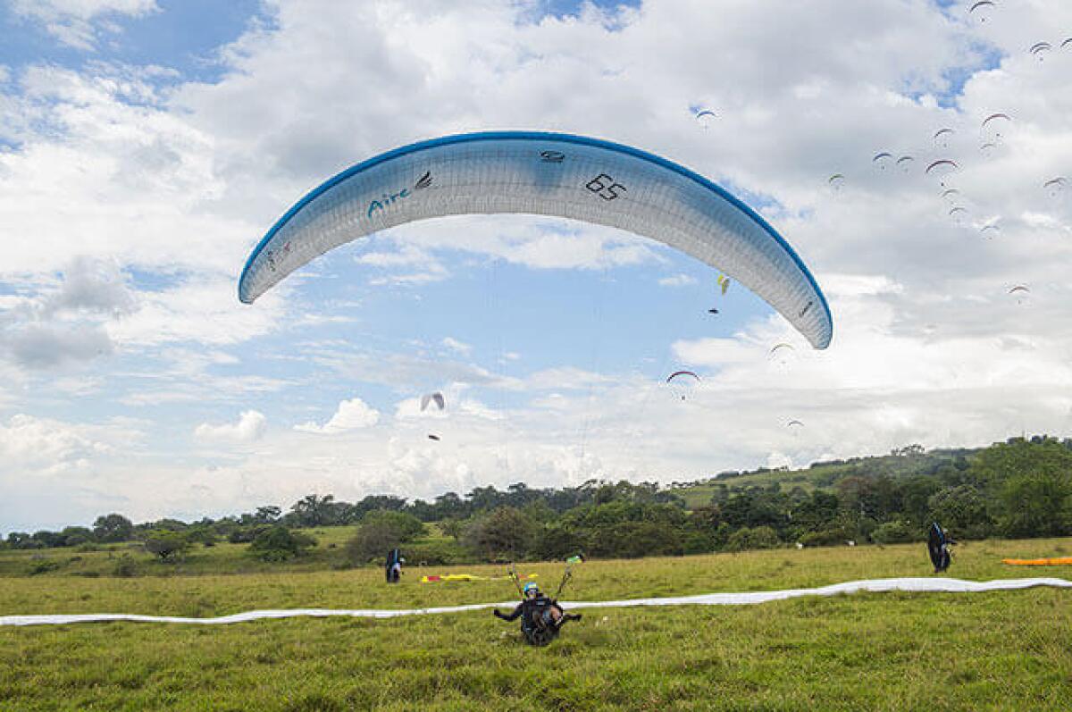 parapente-roldanillo-foto-cortesia-prensa-open-britanico.jpg
