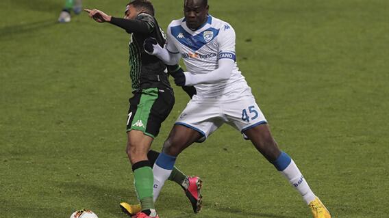 334282_Acción de juego de la Serie A