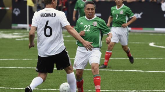 277698_manuel_negrete_090418_afp_e.jpg 277698_manuel_negrete_090418_afp_e.jpg